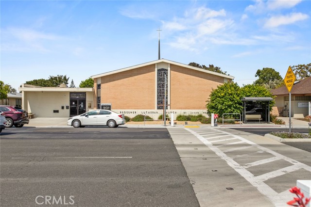 Detail Gallery Image 12 of 19 For 1381 Monterey Rd 62g,  Seal Beach,  CA 90740 - 2 Beds | 1/1 Baths