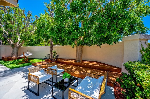 4 Saint Martin, Laguna Niguel CA: https://media.crmls.org/medias/86f2ade6-abd6-41b0-98b3-90cb966f48df.jpg