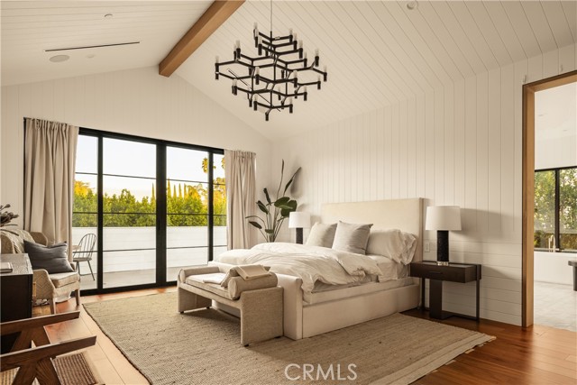 Detail Gallery Image 25 of 41 For 4930 Edgerton Ave, Encino,  CA 91436 - 5 Beds | 5/1 Baths