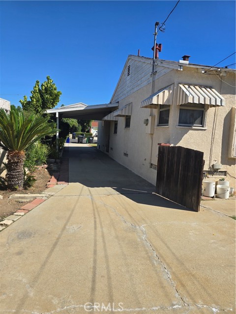 806 West Markland photo 4