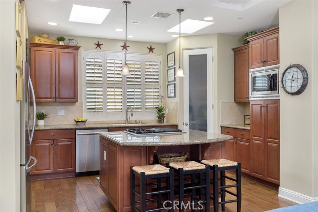 Kitchen with island