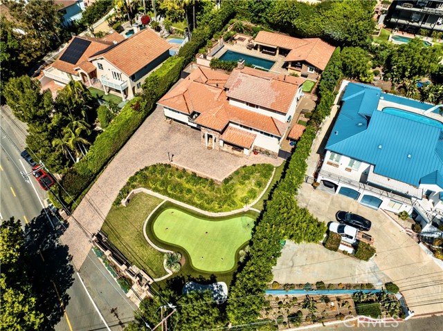 Detail Gallery Image 9 of 57 For 19151 Fowler, Santa Ana,  CA 92705 - 5 Beds | 4 Baths