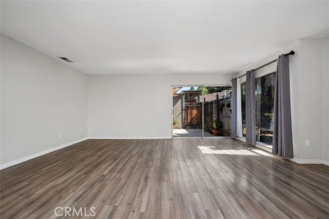 6258 Avenue Juan Diaz, Jurupa Valley CA: https://media.crmls.org/medias/86f47237-bcba-4955-8d01-9140325ccd16.jpg