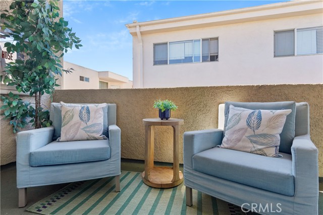 Detail Gallery Image 21 of 39 For 4647 Willis Ave #306,  Sherman Oaks,  CA 91403 - 2 Beds | 1 Baths