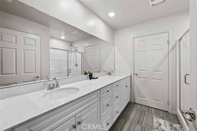 Detail Gallery Image 32 of 47 For 7214 N Chestnut, Van Nuys,  CA 91405 - 2 Beds | 3 Baths