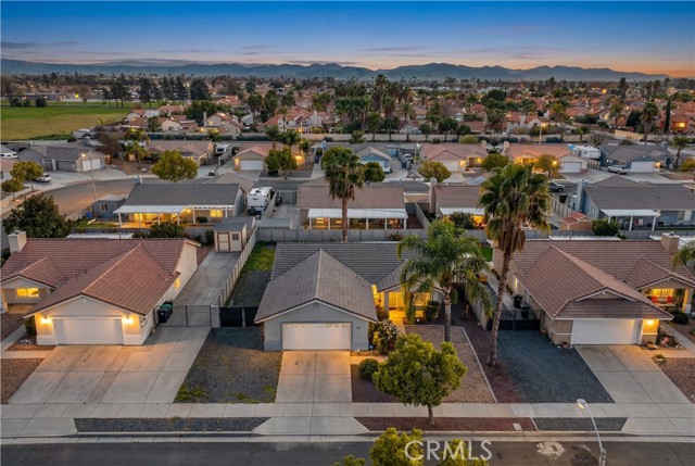 Detail Gallery Image 2 of 34 For 2995 Joshua, Hemet,  CA 92545 - 3 Beds | 2 Baths