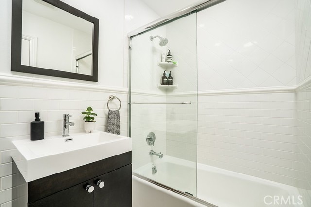 Detail Gallery Image 15 of 24 For 2012 Diana Lane, Newport Beach,  CA 92660 - 4 Beds | 4 Baths