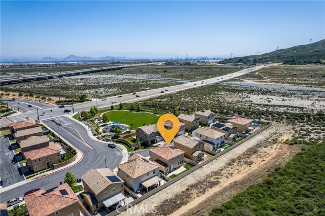 Detail Gallery Image 36 of 41 For 17100 Gray Pine Pl, San Bernardino,  CA 92407 - 3 Beds | 2/1 Baths