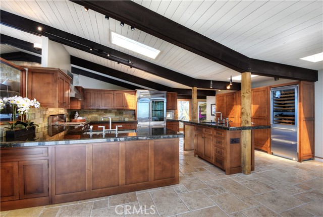 405 Calle Alicia, San Clemente CA: https://media.crmls.org/medias/86f637bb-98b7-40cd-a8e5-008578ea0726.jpg