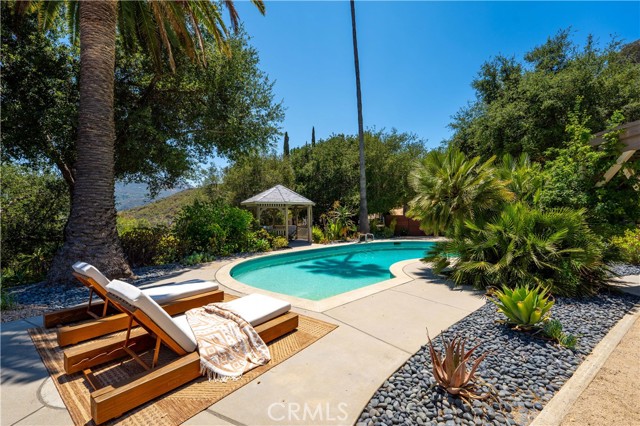 Detail Gallery Image 23 of 33 For 24537 Dry Canyon Cold Creek Rd, Calabasas,  CA 91302 - 4 Beds | 3 Baths