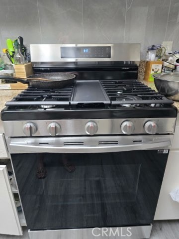 9633 Juniper Avenue, Fontana CA: https://media.crmls.org/medias/86f70b8f-0bfe-47c5-bb13-9c92008d6020.jpg