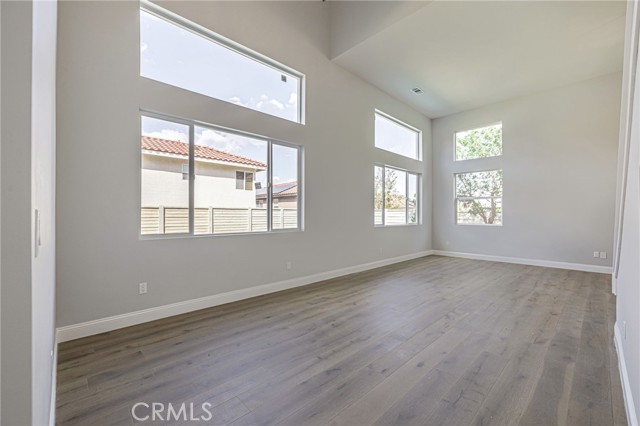 MLS #SR25222094 image #9