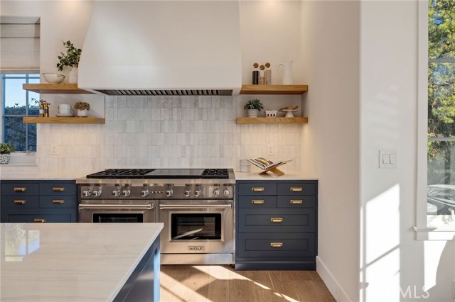 Detail Gallery Image 26 of 70 For 1450 6th St, Manhattan Beach,  CA 90266 - 6 Beds | 5/1 Baths