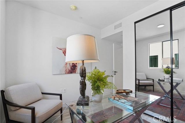 6719 N Galie, Van Nuys, CA, 91411 6719 N Galie, Van Nuys, CA, 91411