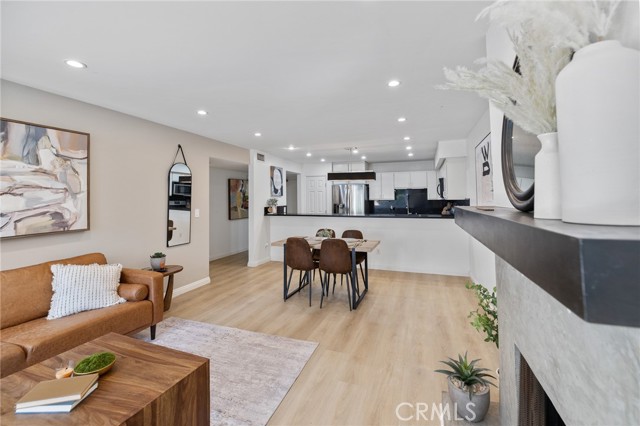 1940 N Highland Avenue, Los Angeles CA: https://media.crmls.org/medias/86f87523-c5b2-4b78-a16d-cd2fb4f94dc7.jpg