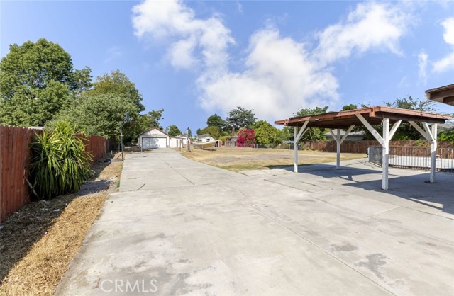 1123 S Walnut Avenue, West Covina CA: https://media.crmls.org/medias/86f89100-7cab-4be7-9195-7dd9524350b2.jpg