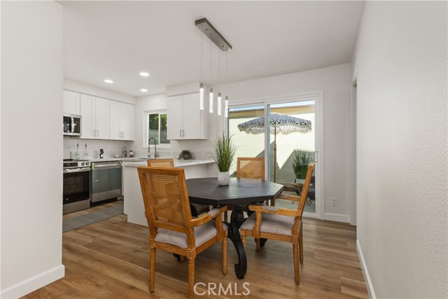 1722 Mitchell Avenue, Tustin CA: https://media.crmls.org/medias/86f8f37a-981c-4f2d-a2e1-636566df401d.jpg