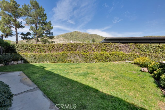 Detail Gallery Image 21 of 28 For 17847 Beneda #16,  Canyon Country,  CA 91351 - 2 Beds | 2 Baths
