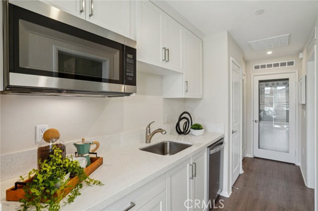 Detail Gallery Image 27 of 44 For 107 via Palermo, Cathedral City,  CA 92234 - 5 Beds | 4 Baths