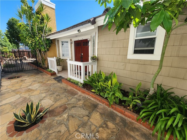 Detail Gallery Image 2 of 17 For 20843 Timberline Ln, Walnut,  CA 91789 - 3 Beds | 2 Baths