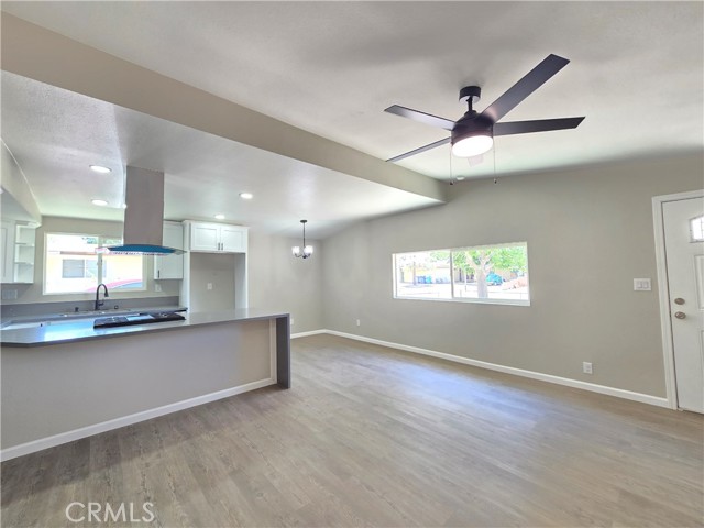 44510 21st W Street, Lancaster CA: https://media.crmls.org/medias/86fa7312-9992-4b73-b6ba-d63d70ca12ba.jpg