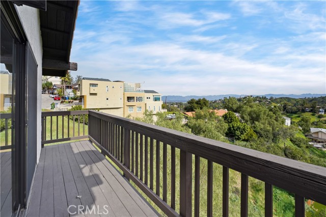 Detail Gallery Image 36 of 43 For 4404 San Blas, Woodland Hills,  CA 91364 - 3 Beds | 2/1 Baths