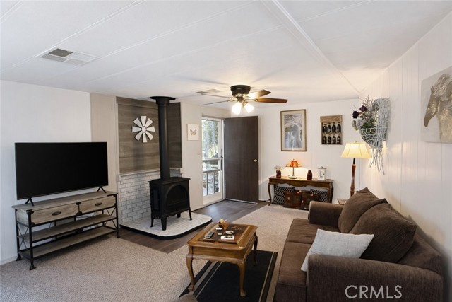 Detail Gallery Image 4 of 23 For 14424 Clarion, Magalia,  CA 95954 - 2 Beds | 2 Baths