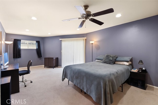 Detail Gallery Image 10 of 23 For 18021 Gulf Ln, Huntington Beach,  CA 92646 - 6 Beds | 4 Baths