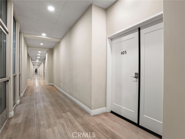 Detail Gallery Image 10 of 18 For 1598 Long Beach #405,  Long Beach,  CA 90813 - 1 Beds | 1 Baths