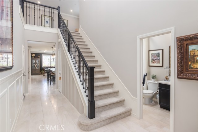 Detail Gallery Image 2 of 47 For 239 White Bark, Simi Valley,  CA 93065 - 4 Beds | 3 Baths