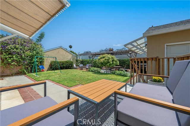 2270 Senasac Ave., Long Beach CA: https://media.crmls.org/medias/86fd4ce5-a427-4b57-a20e-6e9fae77eb3f.jpg
