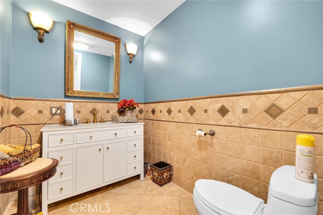 22349 Dolorosa Street, Woodland Hills CA: https://media.crmls.org/medias/86fe43e6-6b33-4c6e-acb7-5ec615db1a12.jpg