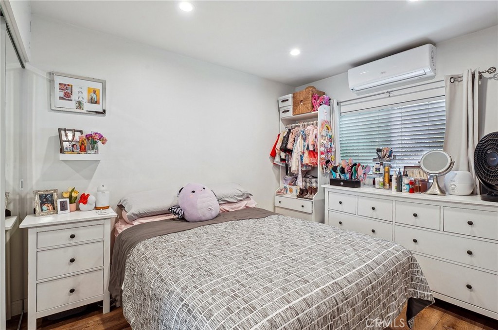 MLS #DW25177428 image #26