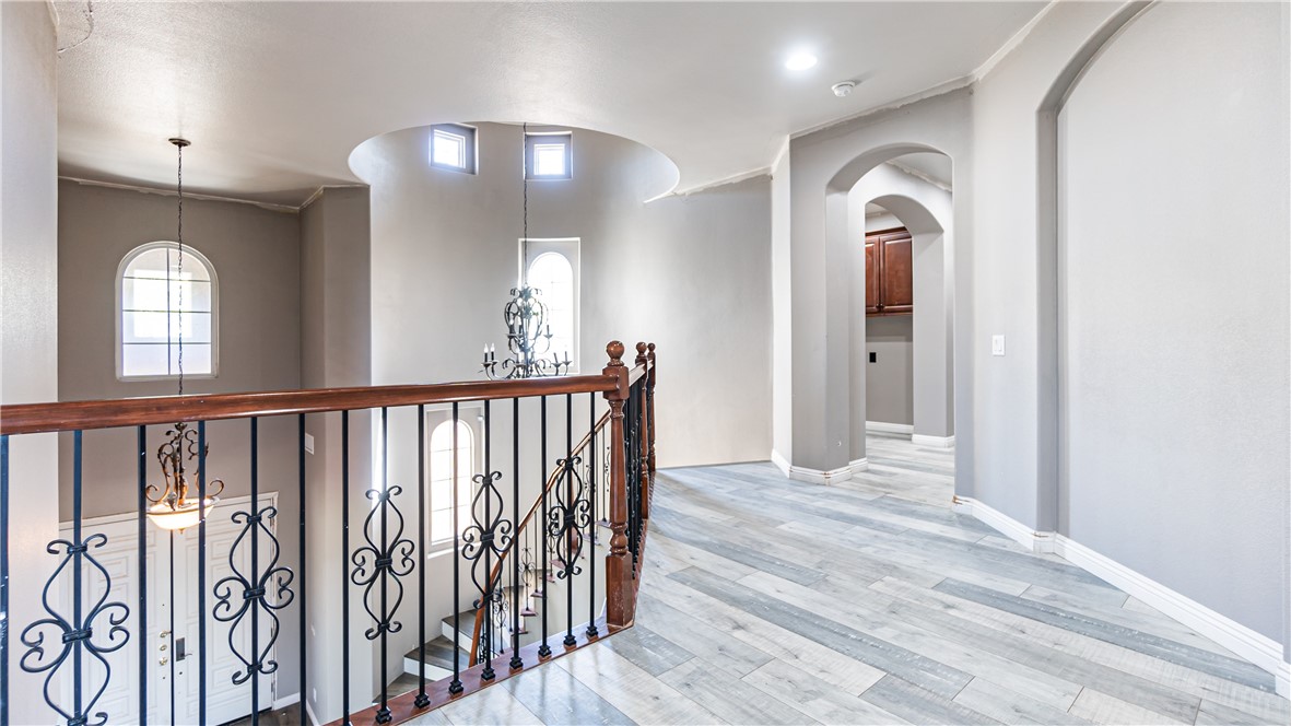 Detail Gallery Image 23 of 64 For 1059 Stowell Ranch Cir, Corona,  CA 92881 - 5 Beds | 5/1 Baths