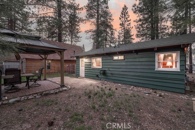 Detail Gallery Image 6 of 29 For 308 W Mojave Bld, Big Bear City,  CA 92314 - 2 Beds | 1 Baths
