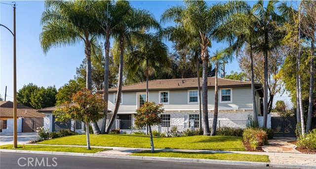 Detail Gallery Image 1 of 75 For 13391 Gimbert Ln, North Tustin,  CA 92705 - 5 Beds | 3/1 Baths