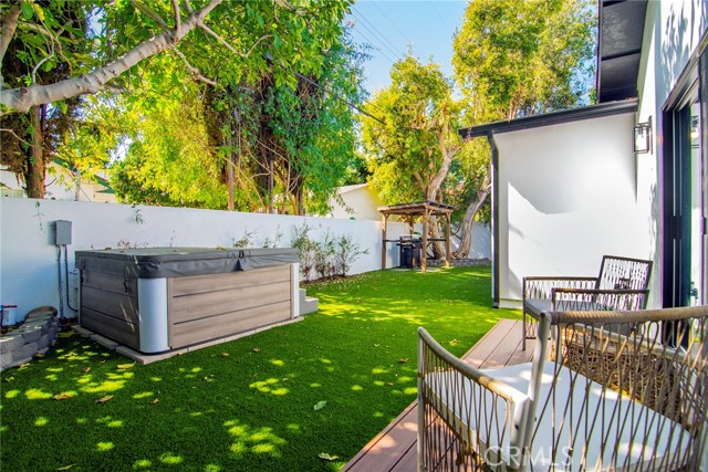 17420 Collins Street photo 29
