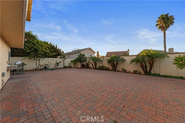 5 Bed Home for Sale in Irvine, California