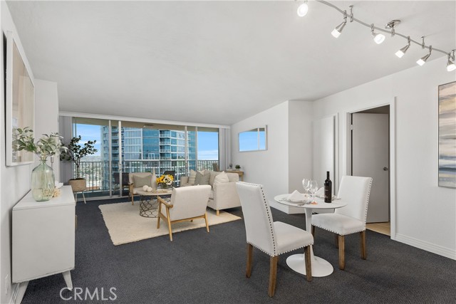 Detail Gallery Image 7 of 46 For 700 E Ocean #2703,  Long Beach,  CA 90802 - 1 Beds | 2 Baths