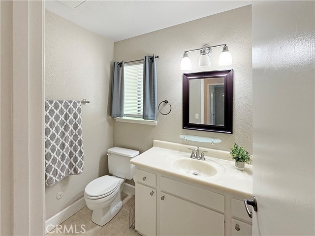 128 Flag Way, Paso Robles CA: https://media.crmls.org/medias/8701c0e3-2298-415b-80cd-5ace4897934a.jpg