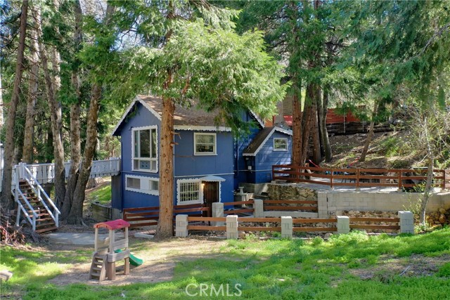 407 Dart Canyon Road, Crestline CA: https://media.crmls.org/medias/87021eca-0043-4e39-b454-9d496c927f88.jpg