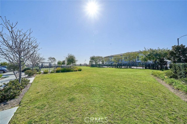 Detail Gallery Image 36 of 41 For 1202 Clipper Ln, Harbor City,  CA 90710 - 4 Beds | 3 Baths