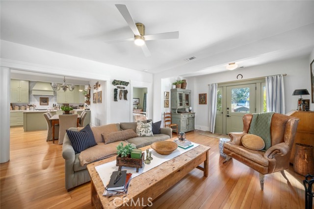 Detail Gallery Image 5 of 45 For 135 18th St, Paso Robles,  CA 93446 - 4 Beds | 2/1 Baths