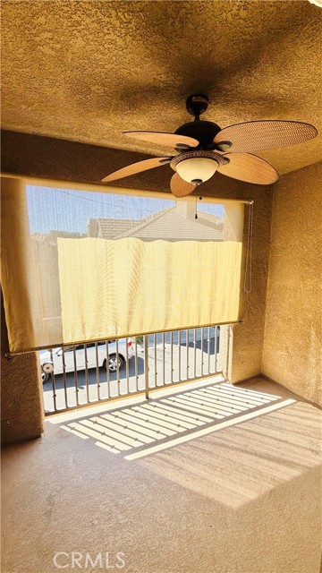 Detail Gallery Image 22 of 44 For 28382 Mirabelle, Saugus,  CA 91350 - 2 Beds | 2 Baths