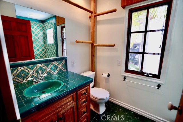 Detail Gallery Image 29 of 45 For 28817 Top of the World Dr, Laguna Beach,  CA 92651 - 2 Beds | 3 Baths