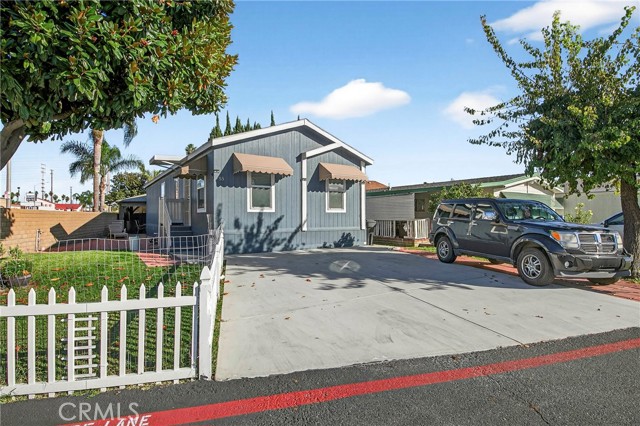 Front Image Thumbnail for CRPW25263589