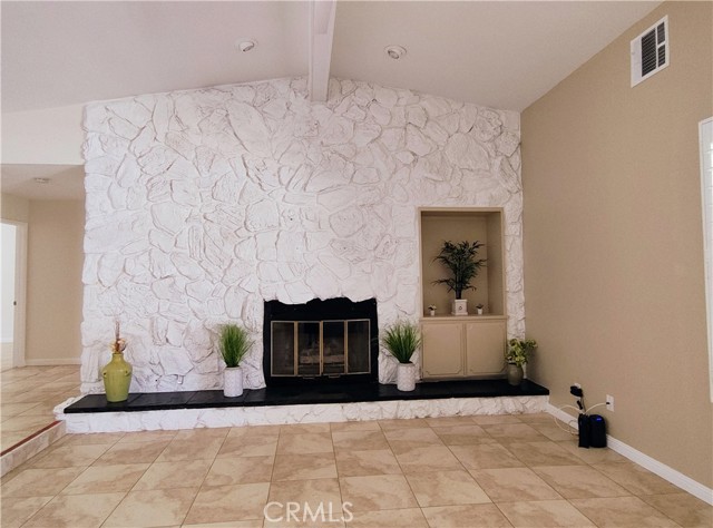 Detail Gallery Image 10 of 68 For 8528 Warwick Dr, Desert Hot Springs,  CA 92240 - 3 Beds | 2 Baths