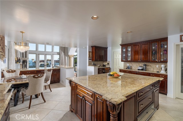 Detail Gallery Image 10 of 32 For 82 Albero Ct, Rancho Palos Verdes,  CA 90275 - 4 Beds | 3/1 Baths