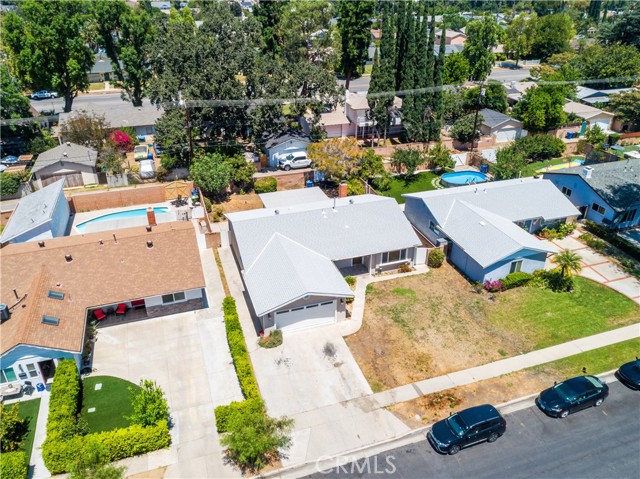24027 Welby Way photo 29