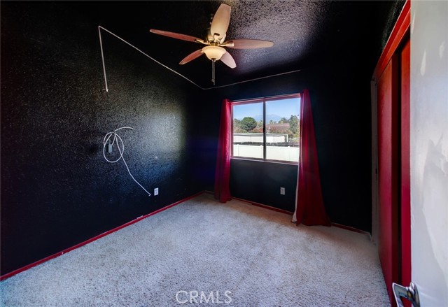 Detail Gallery Image 9 of 19 For 27318 Nottingham St, Hemet,  CA 92544 - 5 Beds | 2/1 Baths